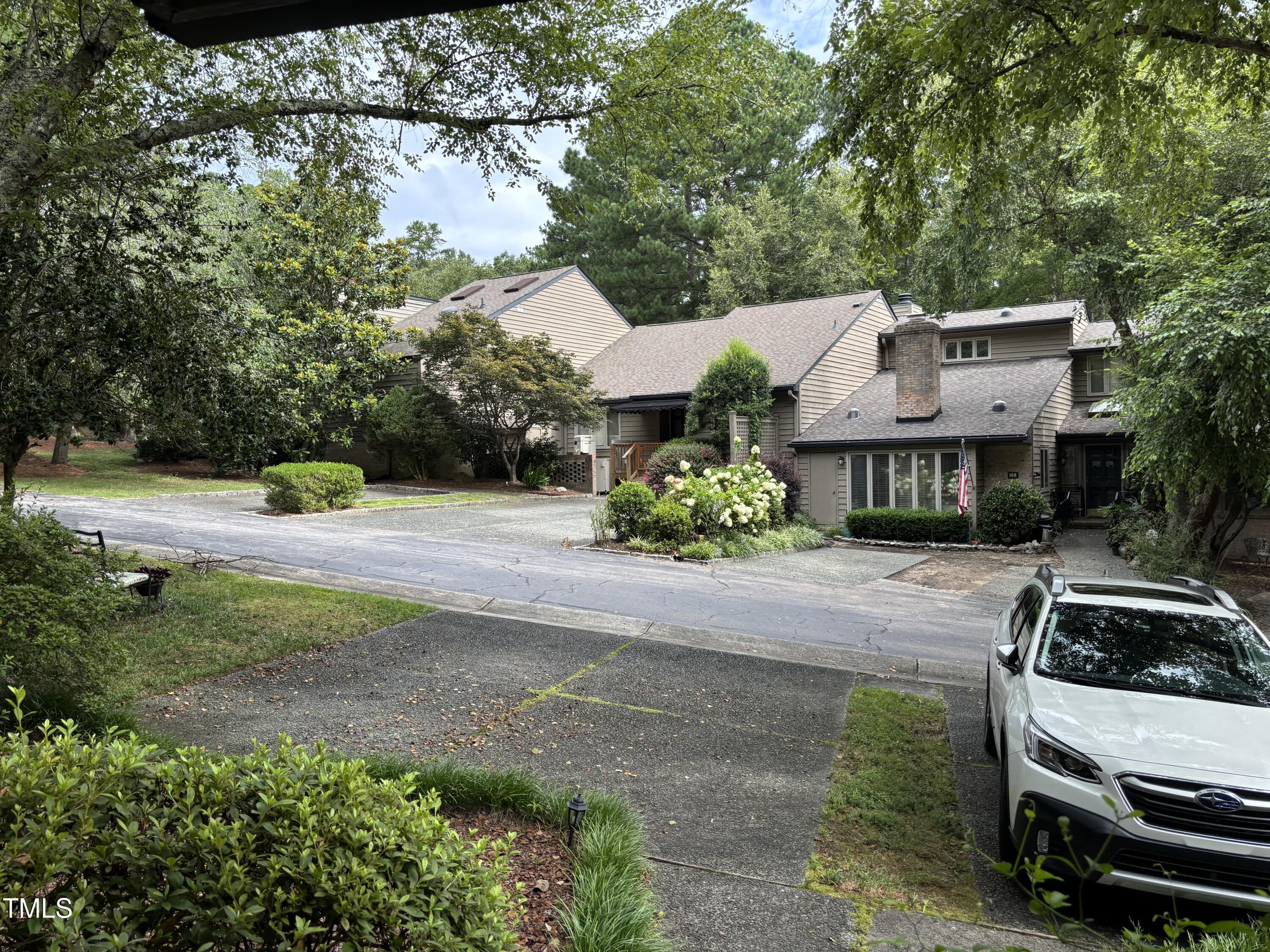 Durham, North Carolina 27707, United States, 4 Bedrooms Bedrooms, ,3 BathroomsBathrooms,Residential,Active,191805