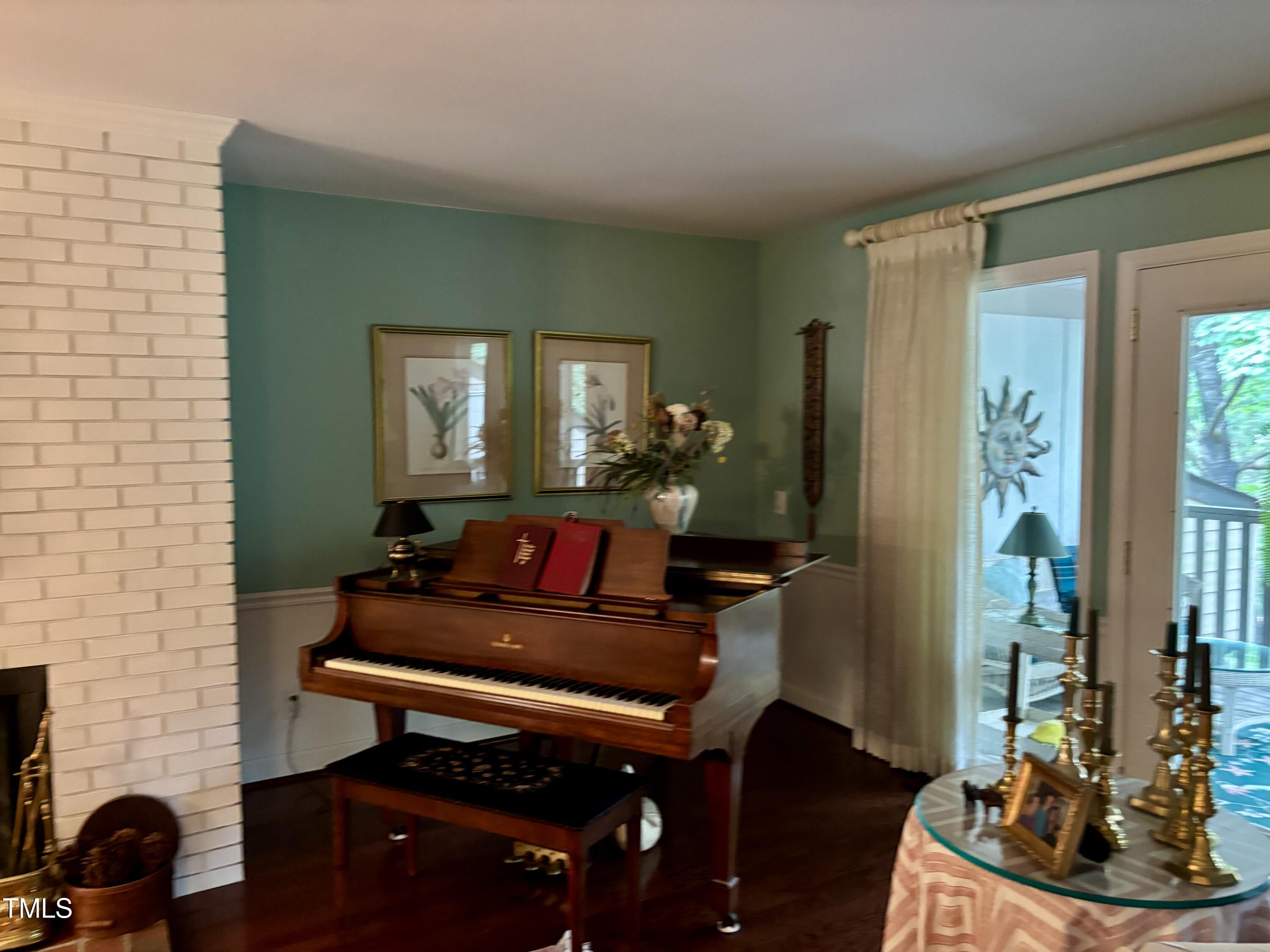 Durham, North Carolina 27707, United States, 4 Bedrooms Bedrooms, ,3 BathroomsBathrooms,Residential,Active,191805