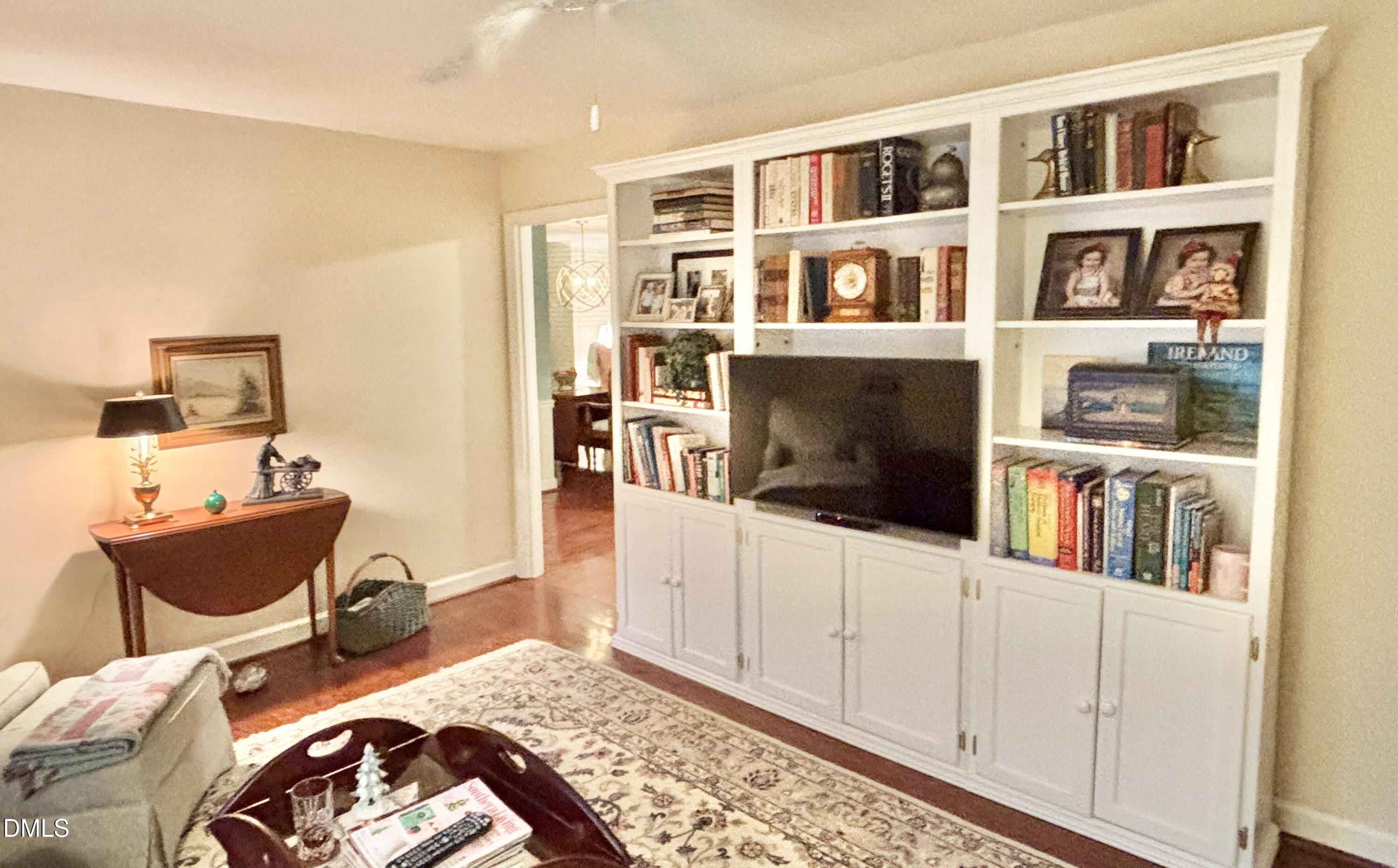 Durham, North Carolina 27707, United States, 4 Bedrooms Bedrooms, ,3 BathroomsBathrooms,Residential,Active,191805