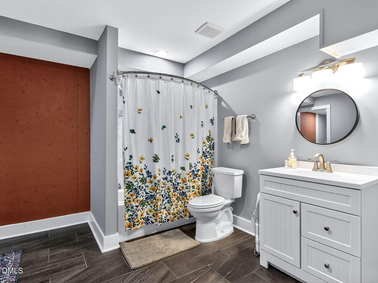 Raleigh, North Carolina, 27608, United States, 5 Bedrooms Bedrooms, ,4 BathroomsBathrooms,Residential,Active,2042162
