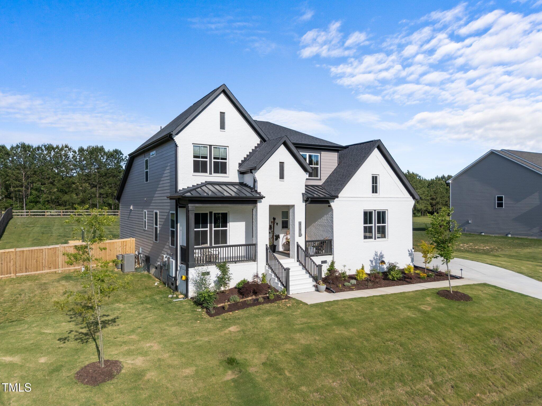 105 Scotland Drive