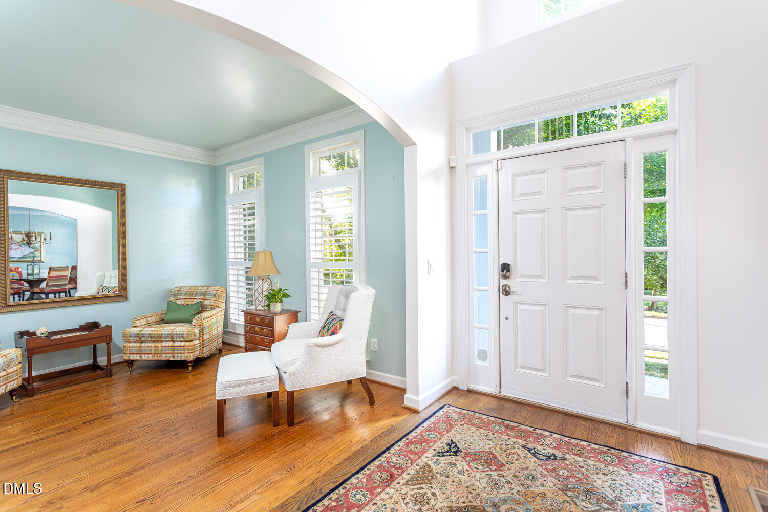 12409 Schoolhouse Street