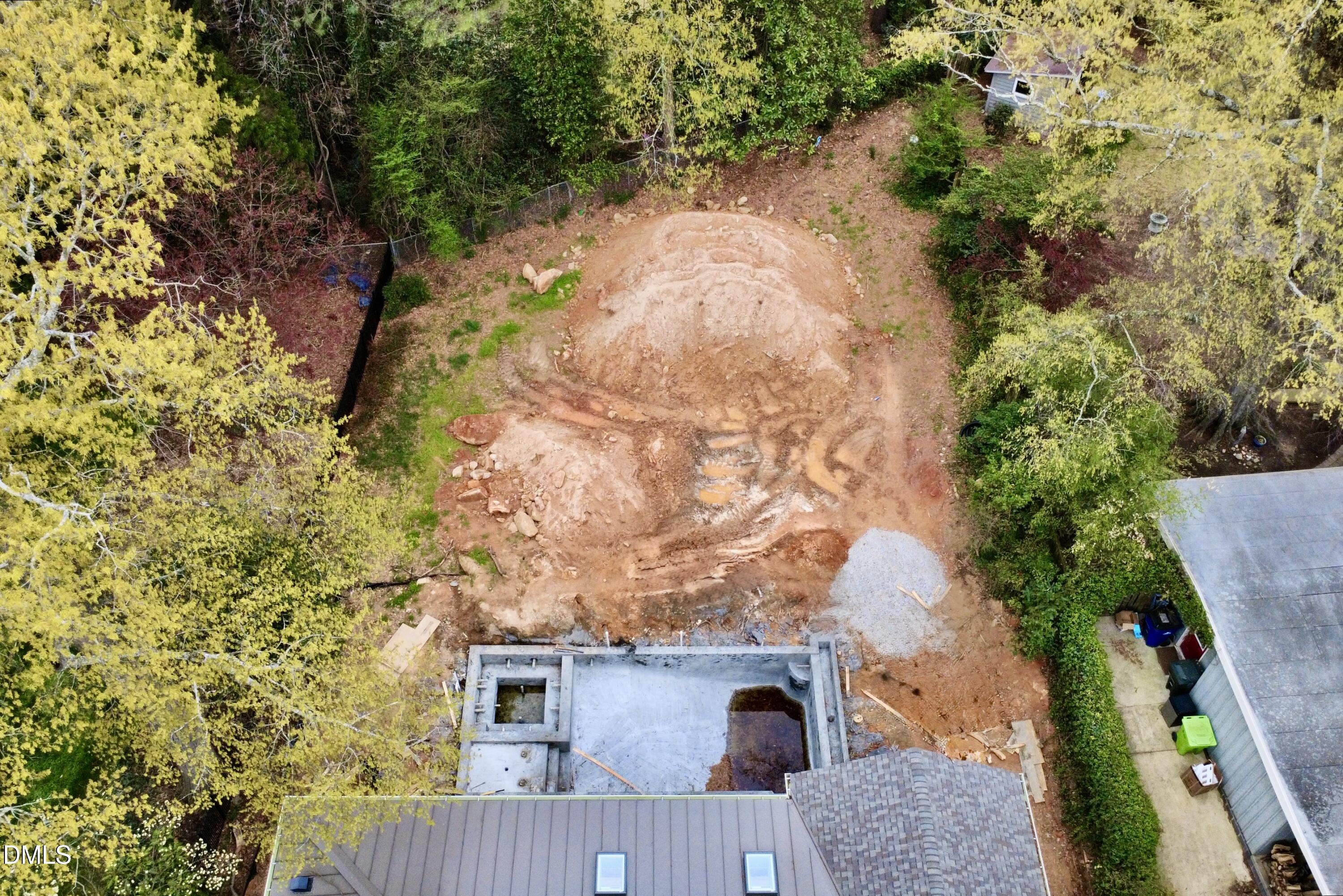 1718 Piccadilly Lane