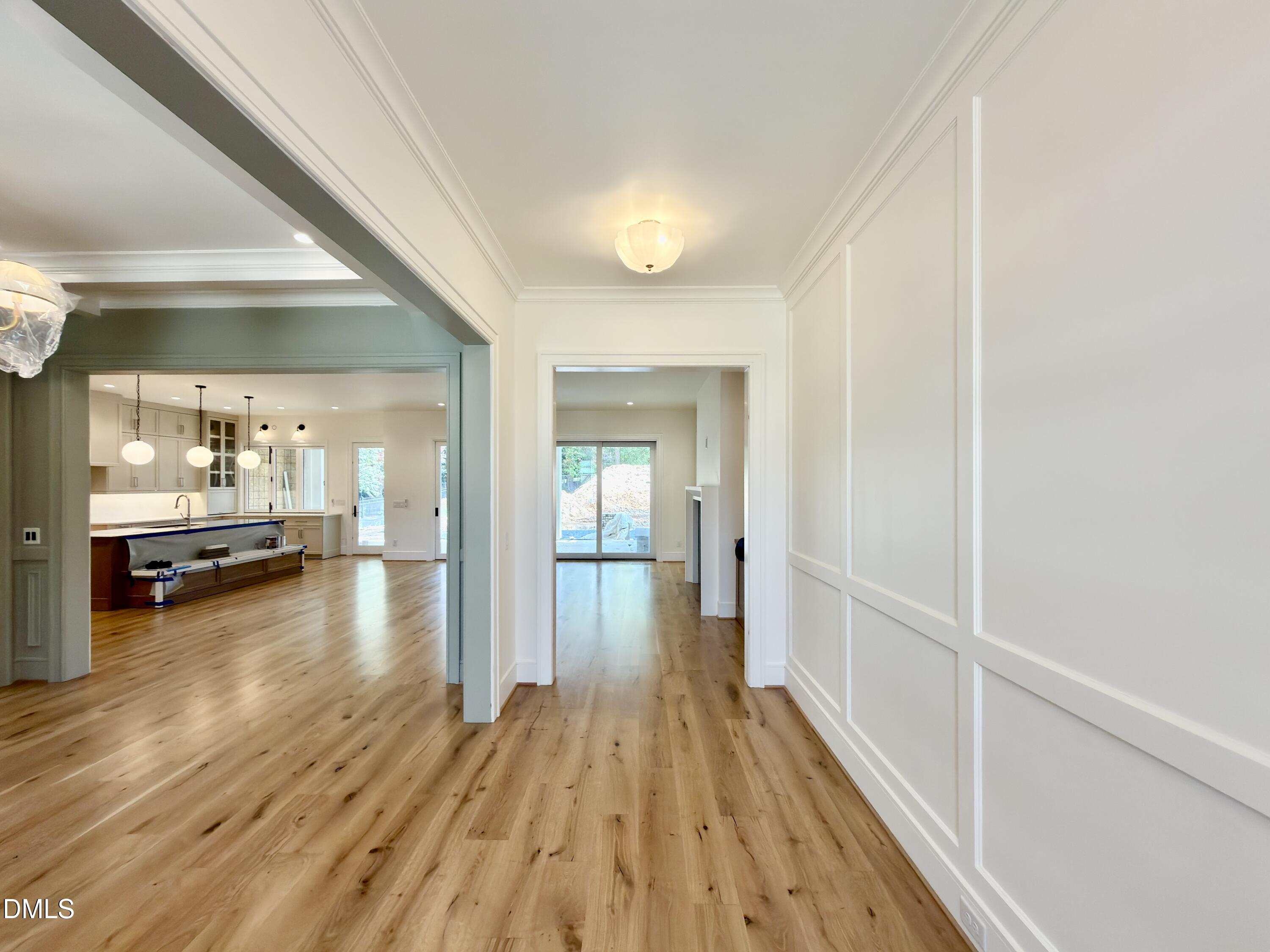 1718 Piccadilly Lane