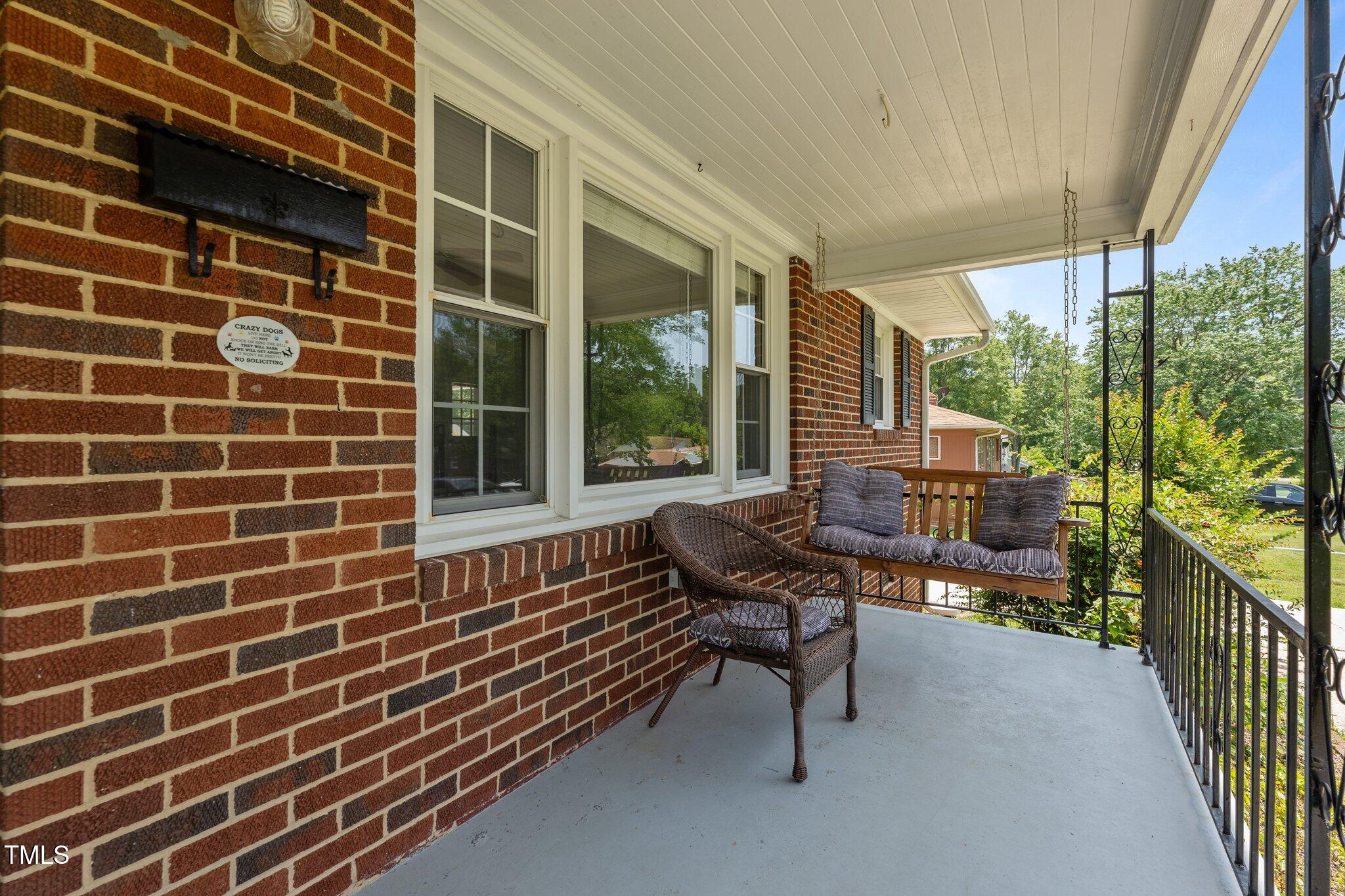 305 Oakgrove Drive