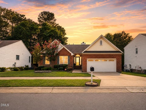 Photo of 5004 Linden Oaks Avenue, Durham, NC 27713 (MLS # 10178566)