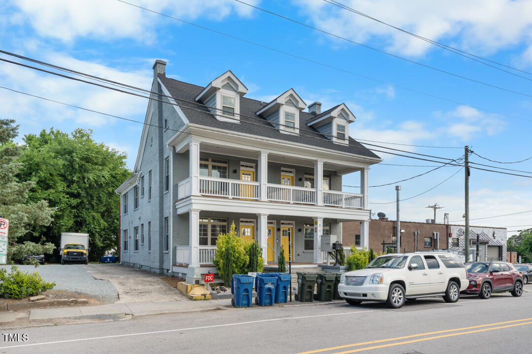 217 Hood Street