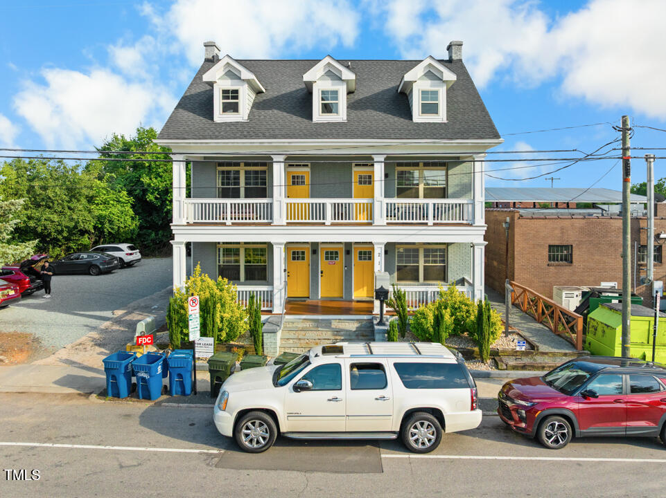 217 Hood Street