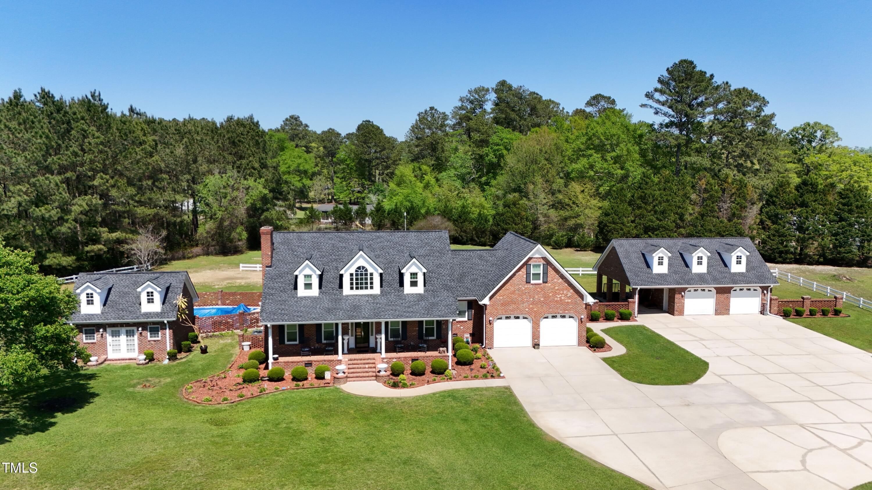 6449 Old Whiteville Road
