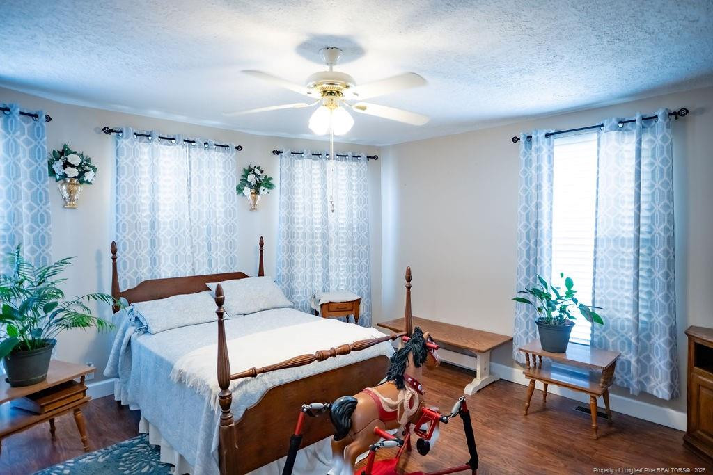 208 W Thompson Street