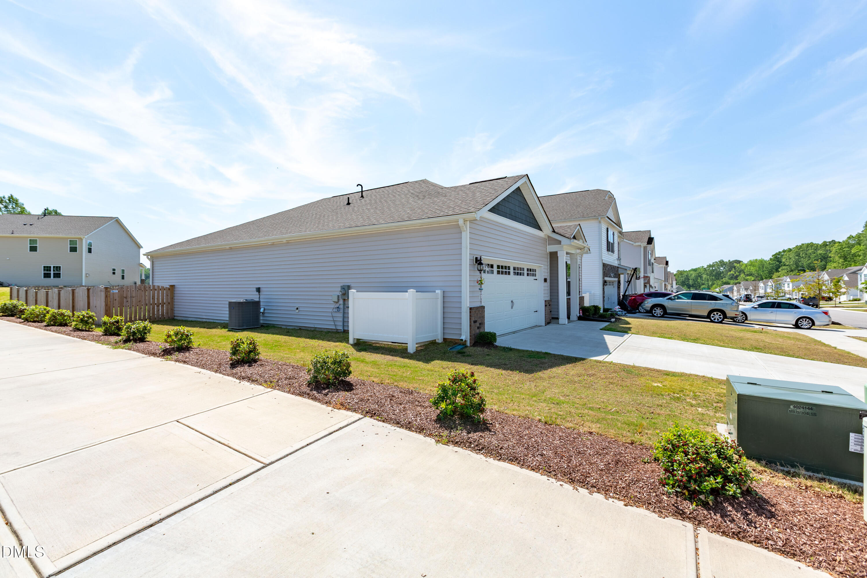 1015 Saddlebrook Drive