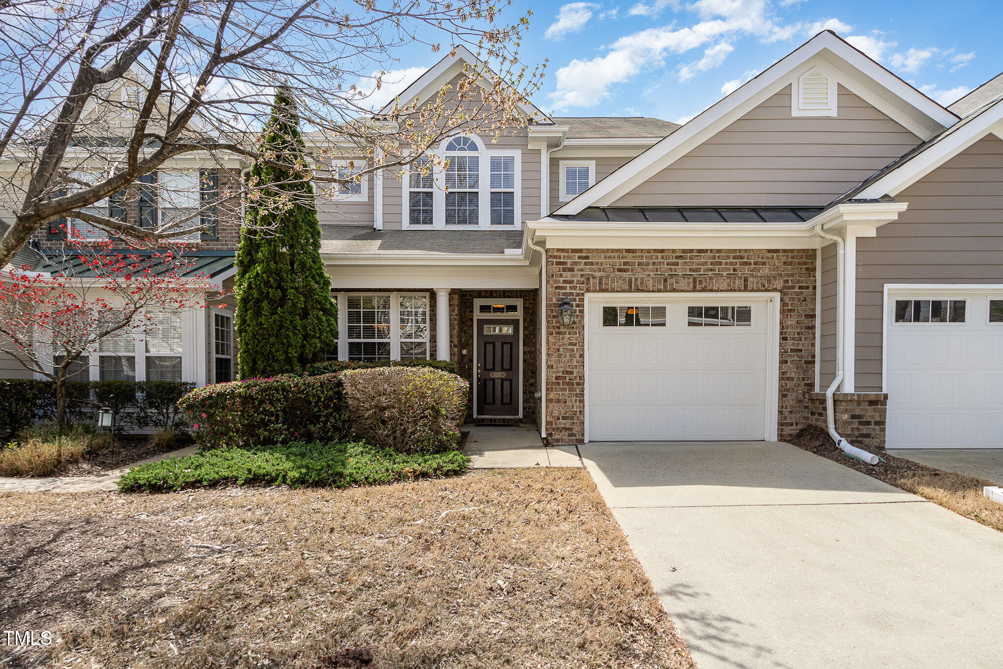 9207 Wooden Road