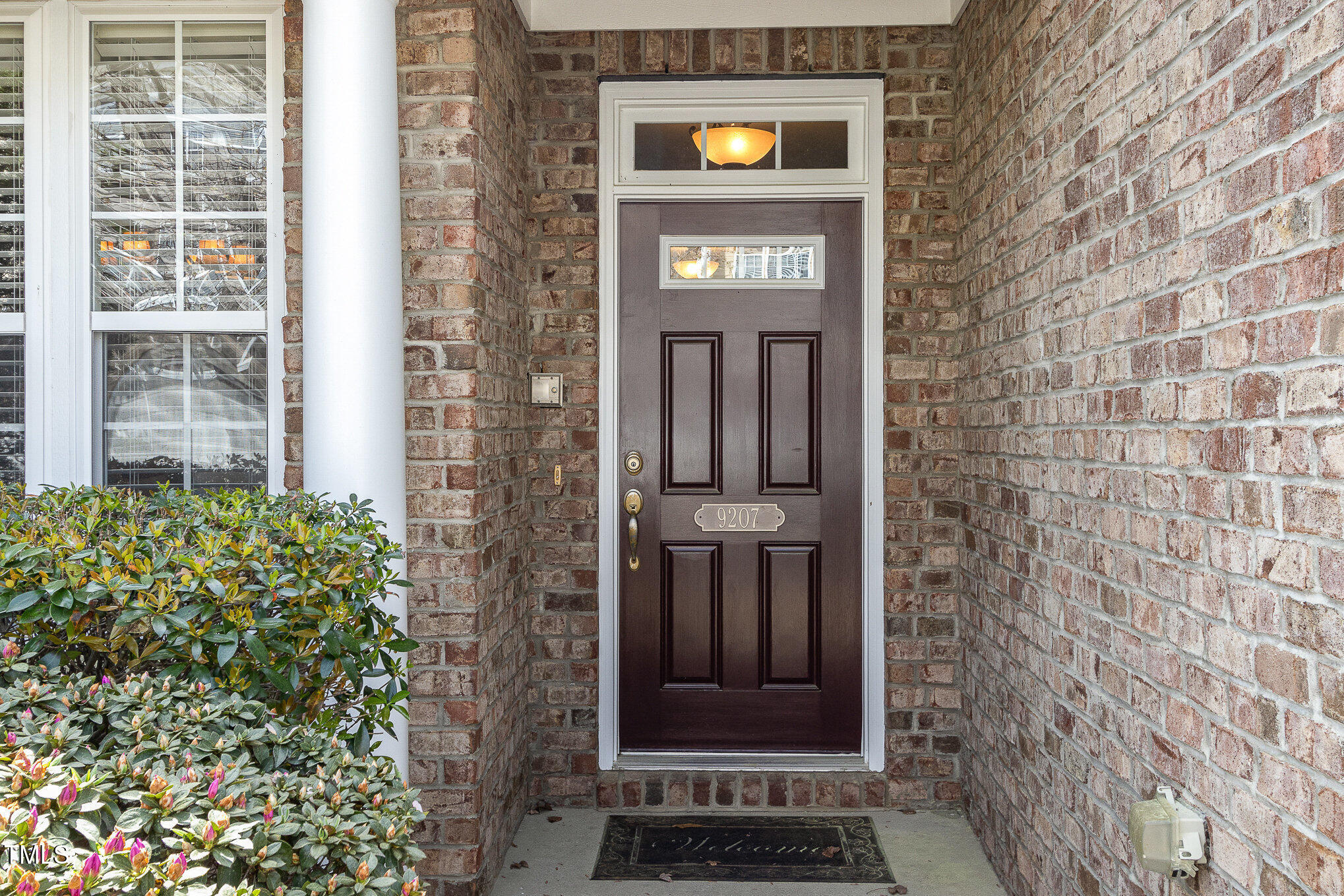 9207 Wooden Road