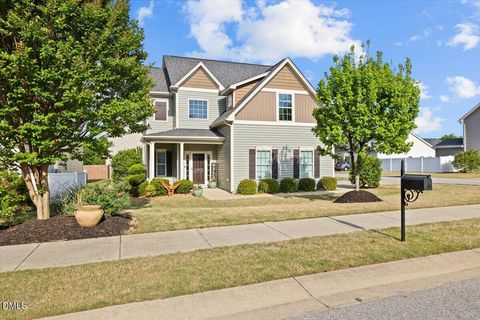 Photo of 650 Monterey Pine Drive, Fuquay Varina, NC 27526 (MLS # 10162124)
