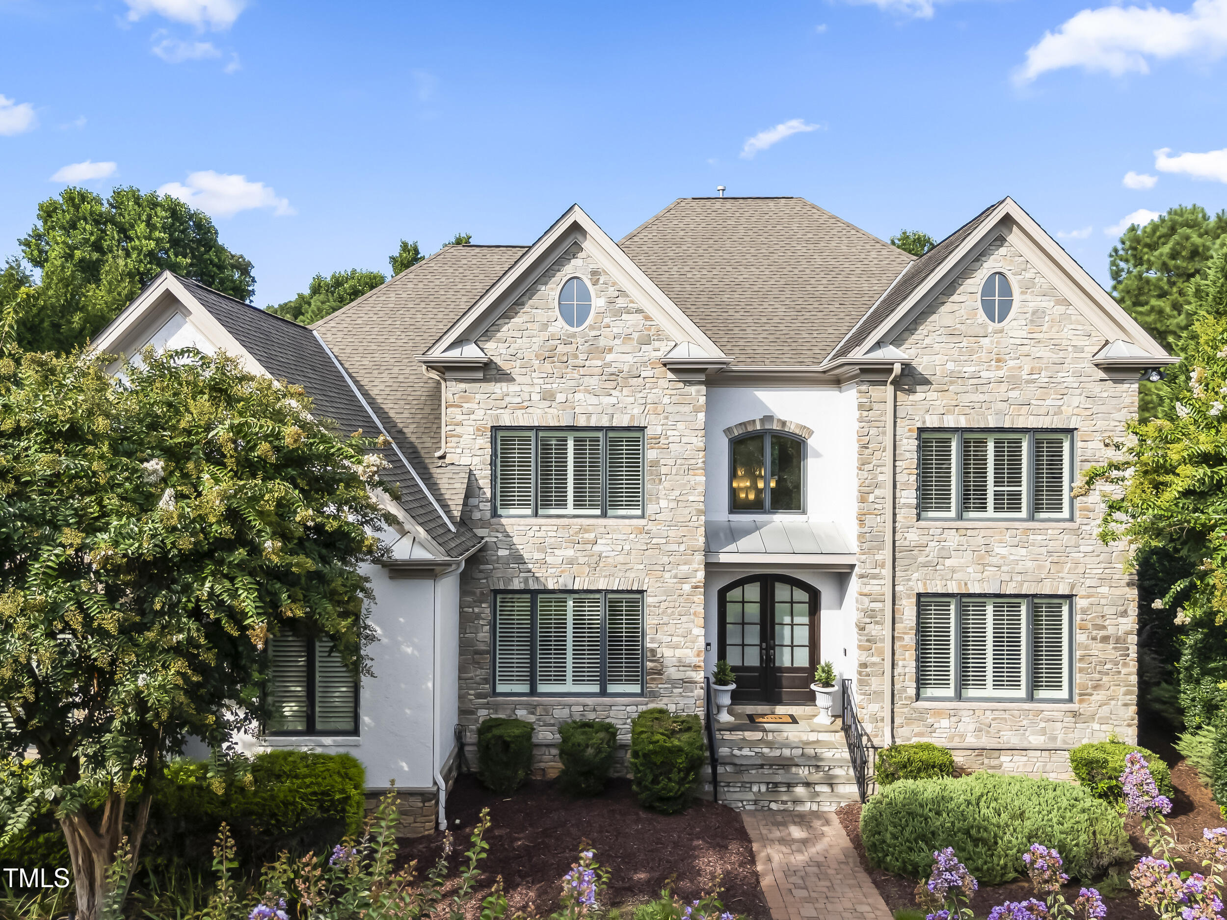 5808 Cavanaugh Drive