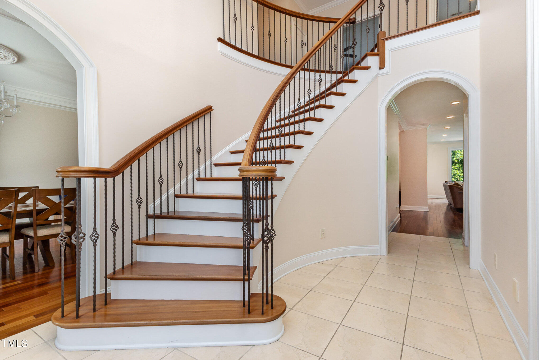 5808 Cavanaugh Drive