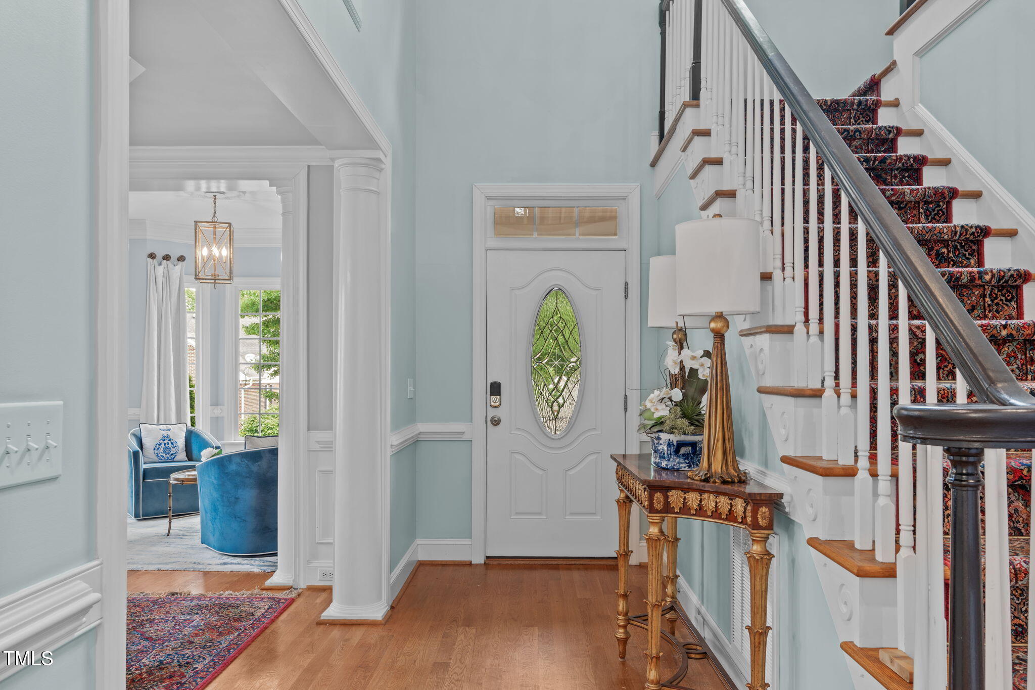 2112 Tulare Court