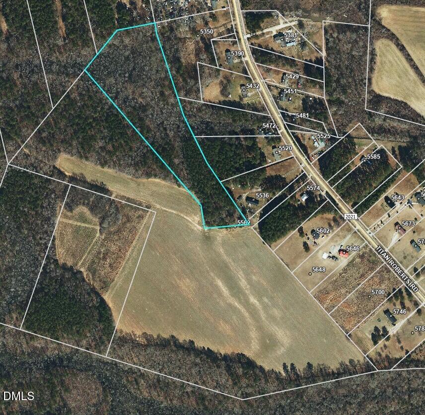 5562 Titan Roberts Road