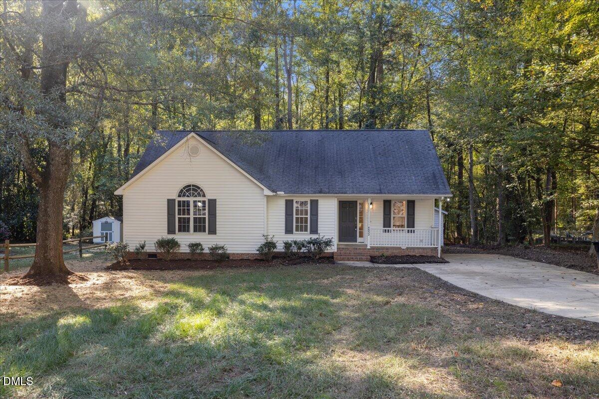 8832 Reigate Lane
