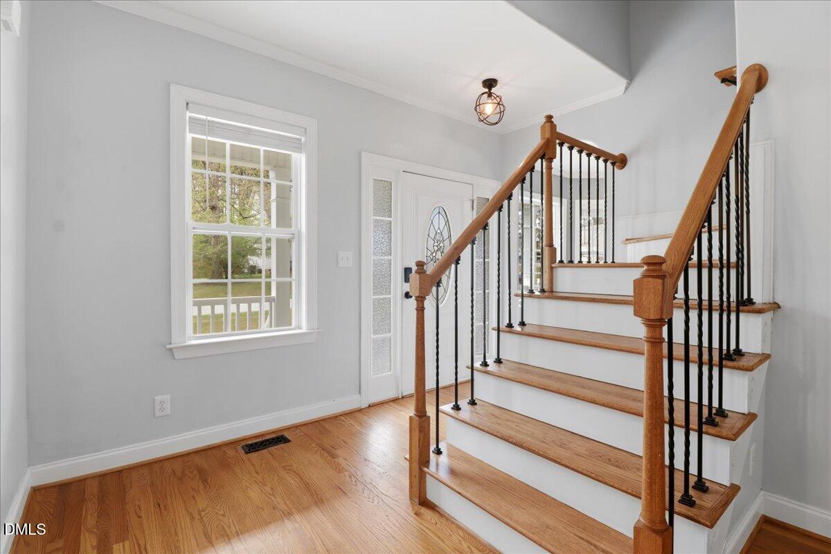 67 E Trafalgar Court