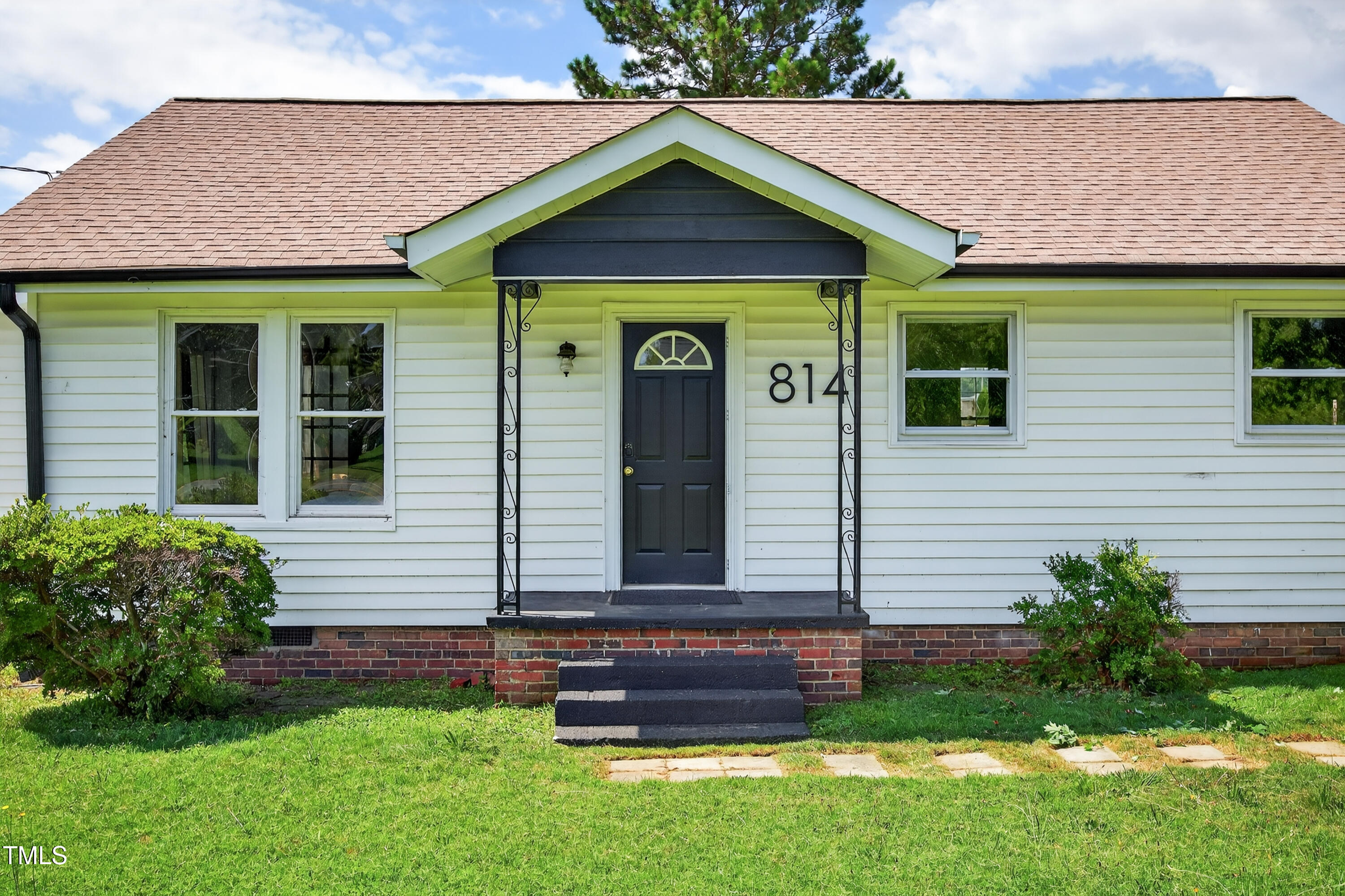 814 Burlington Avenue