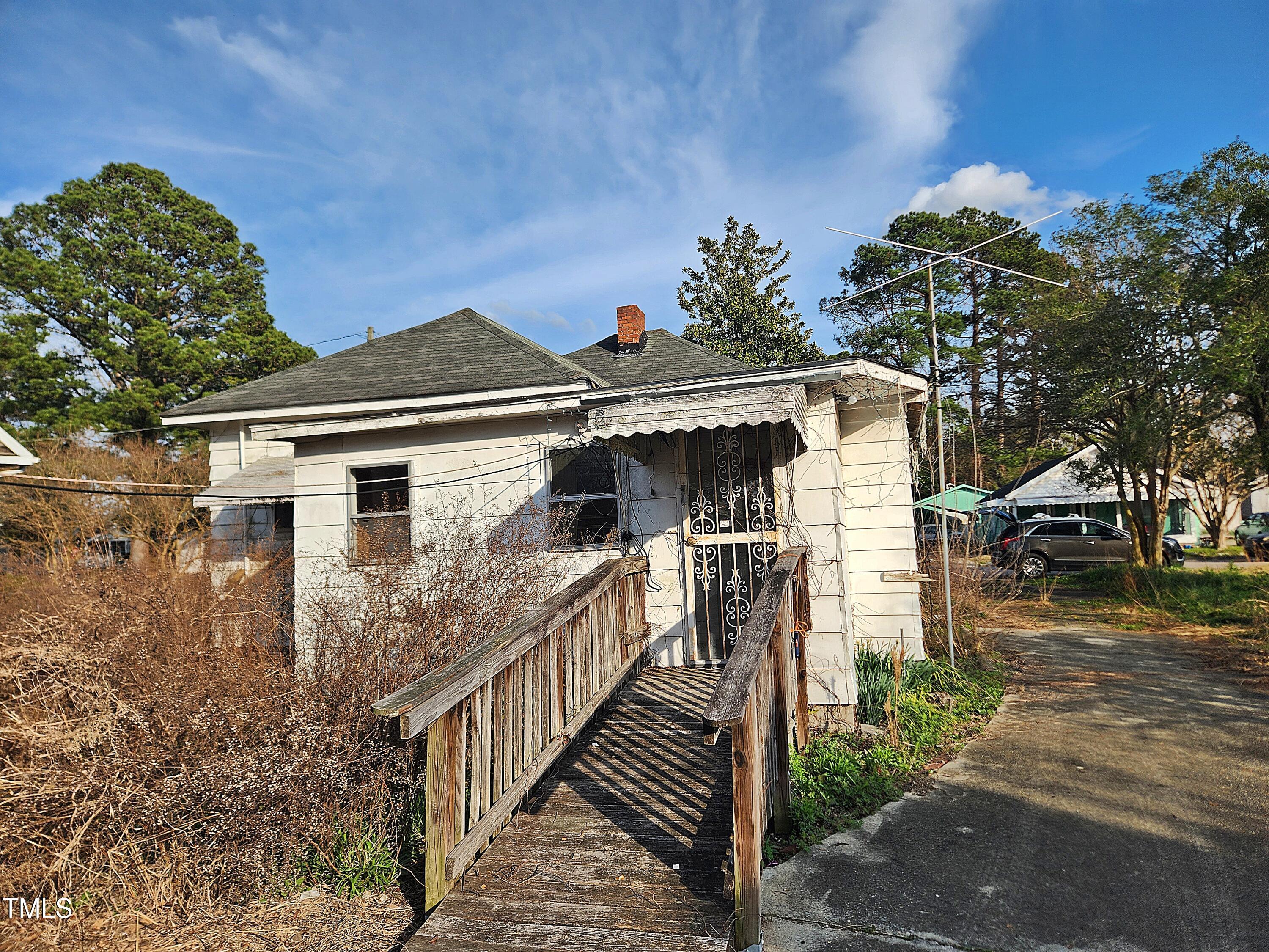 306 Martin Luther King Jr Drive