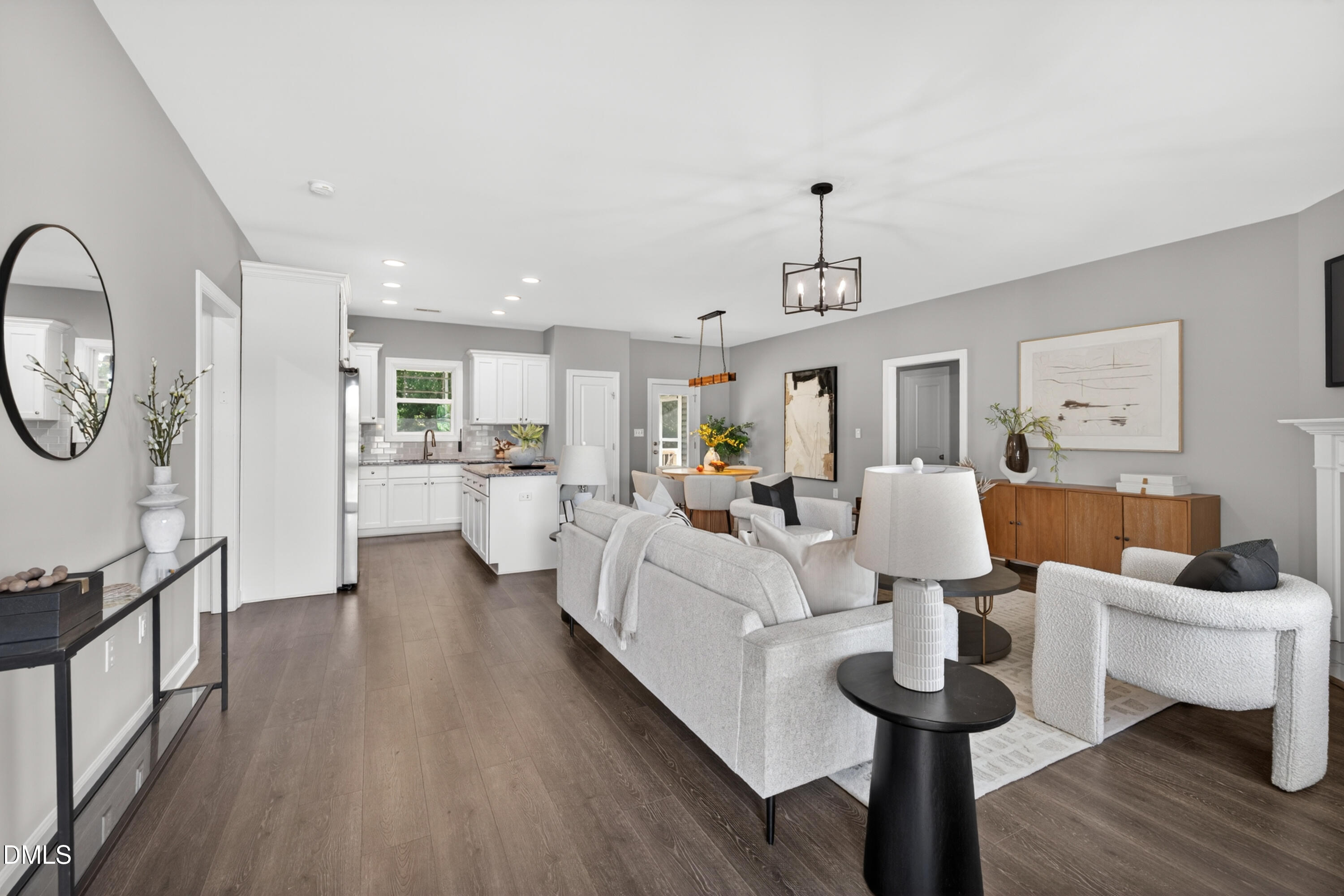 191 Stratocastor Drive