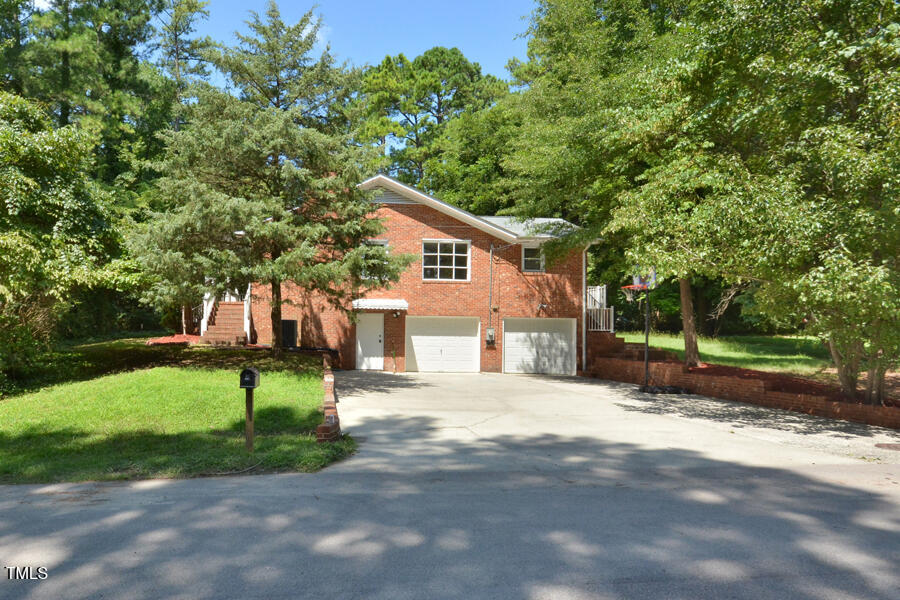1800 Kirkwood Drive