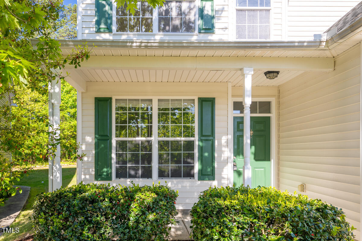 6 Dawson Ct Court