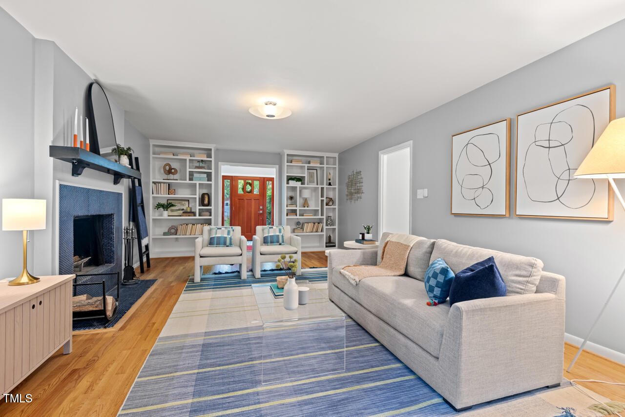 2525 Buxton Court