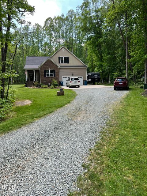 4072 Mackenzie Drive Haw River NC 27258