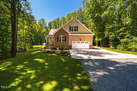 4072 Mackenzie Drive Haw River NC 27258