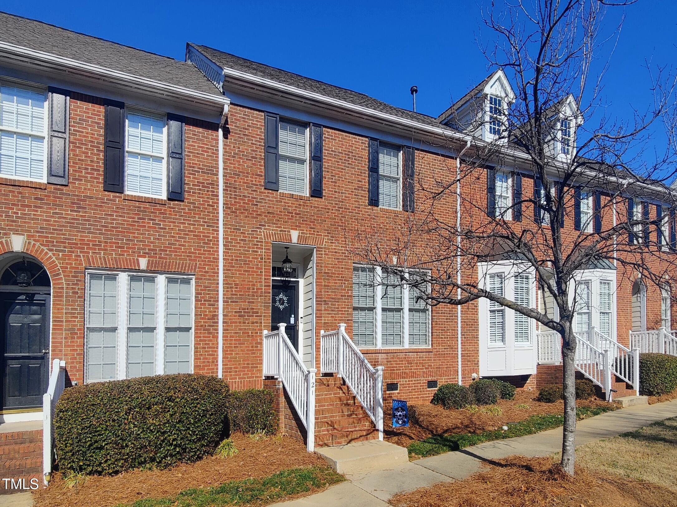 121 Lumina Place