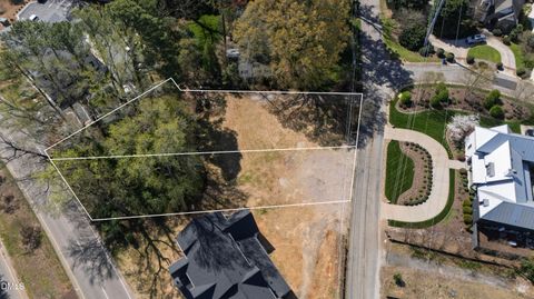 109 Edenburgh Road Raleigh NC 27608