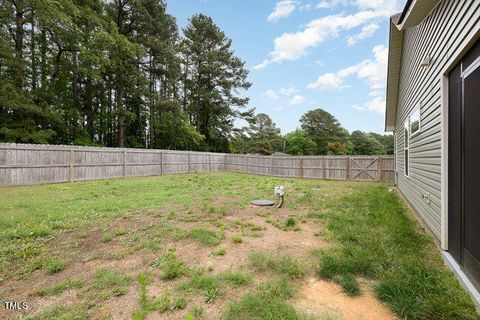 Single Family Residence in Zebulon NC 18 Cattail Lane 24.jpg