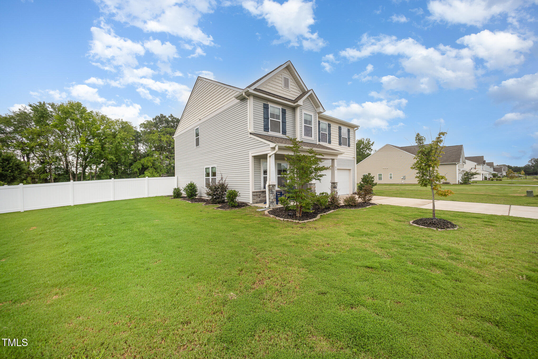 23 Walker Grove Lane