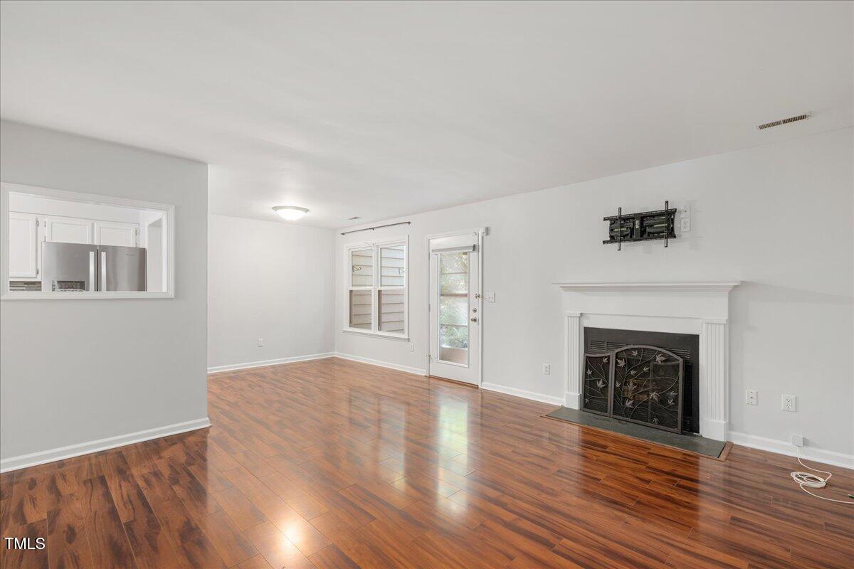 Cary, North Carolina 27511, United States, 3 Bedrooms Bedrooms, ,3 BathroomsBathrooms,Residential,Active,122311