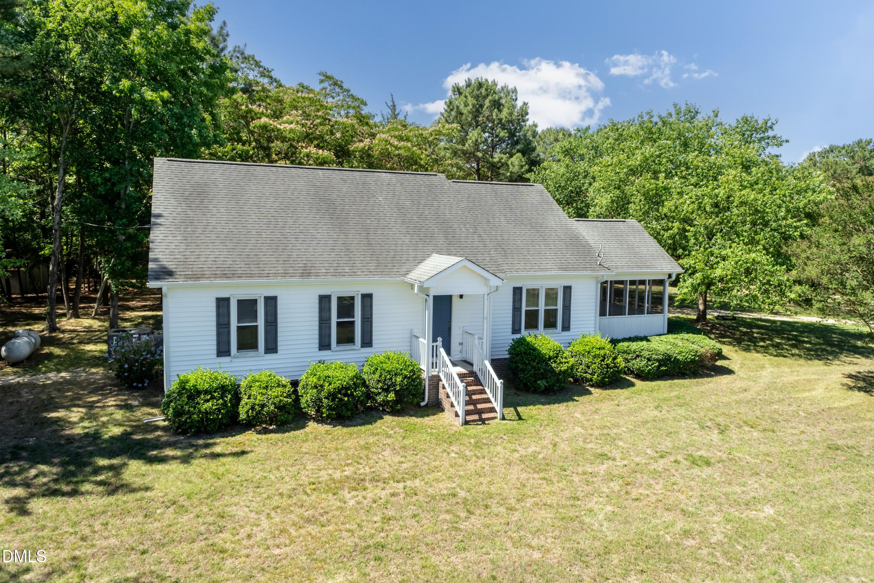 4500 Indian Hawk Way