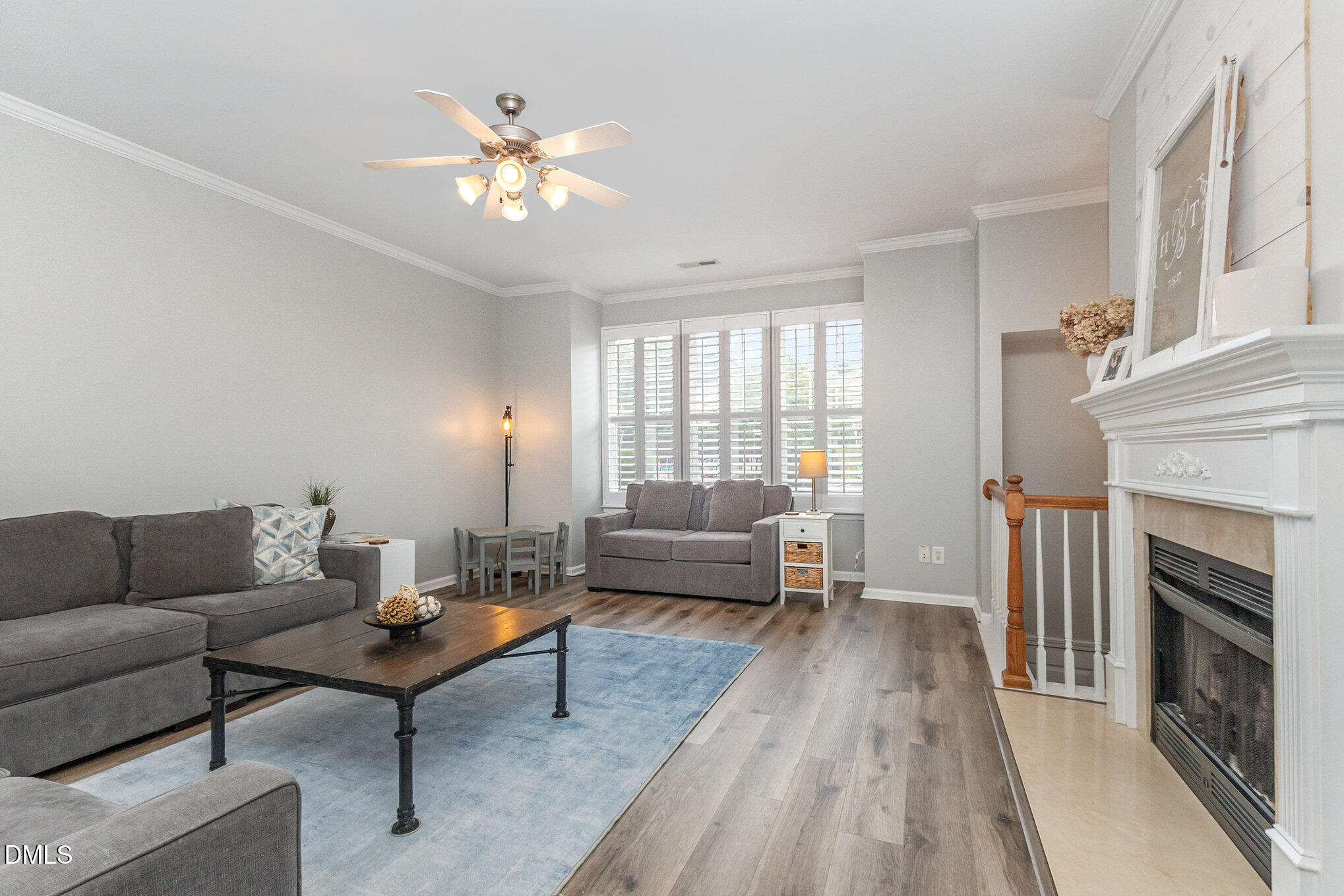 5905 Cameo Glass Way