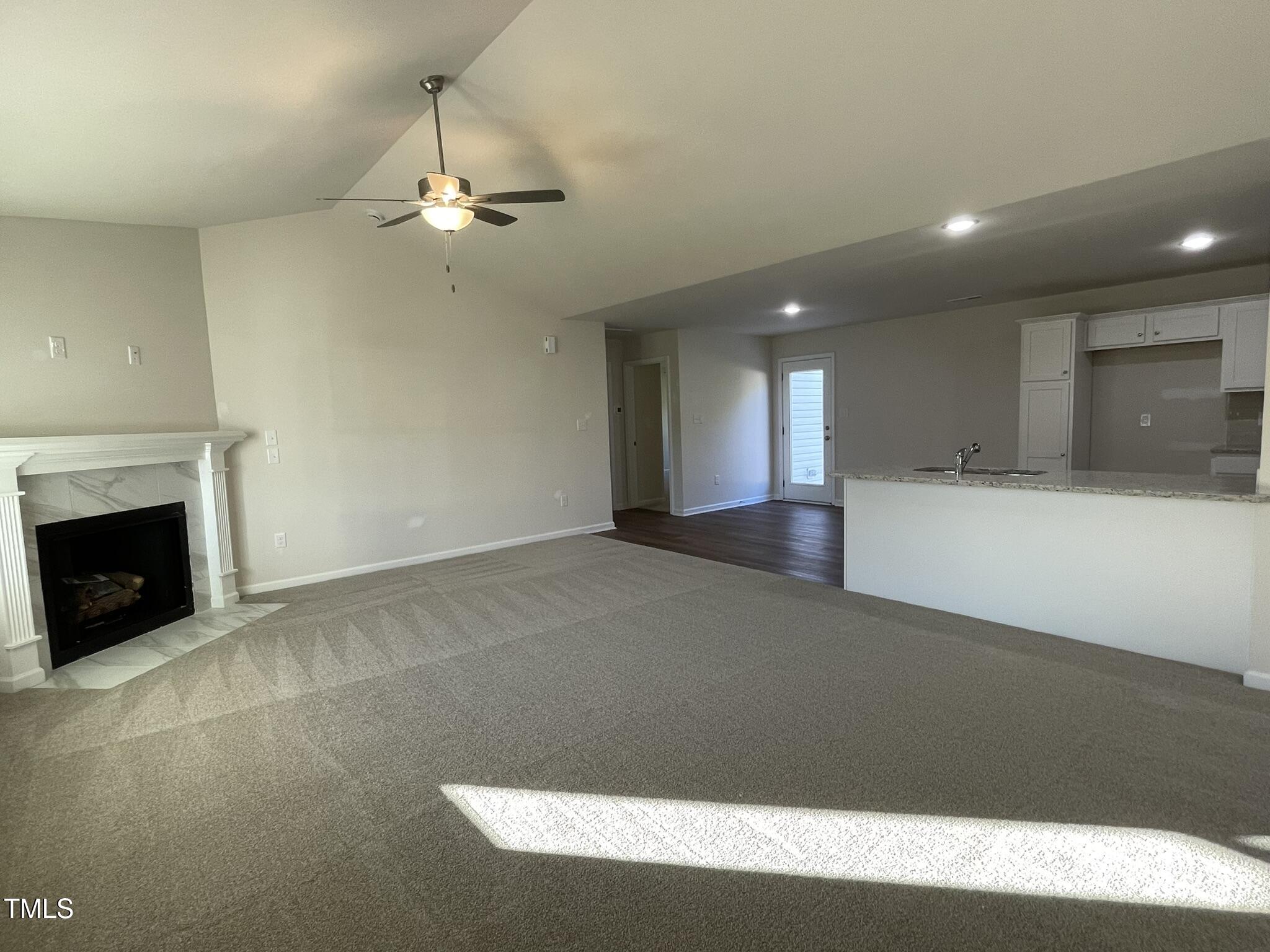 131 Tulipfield Way