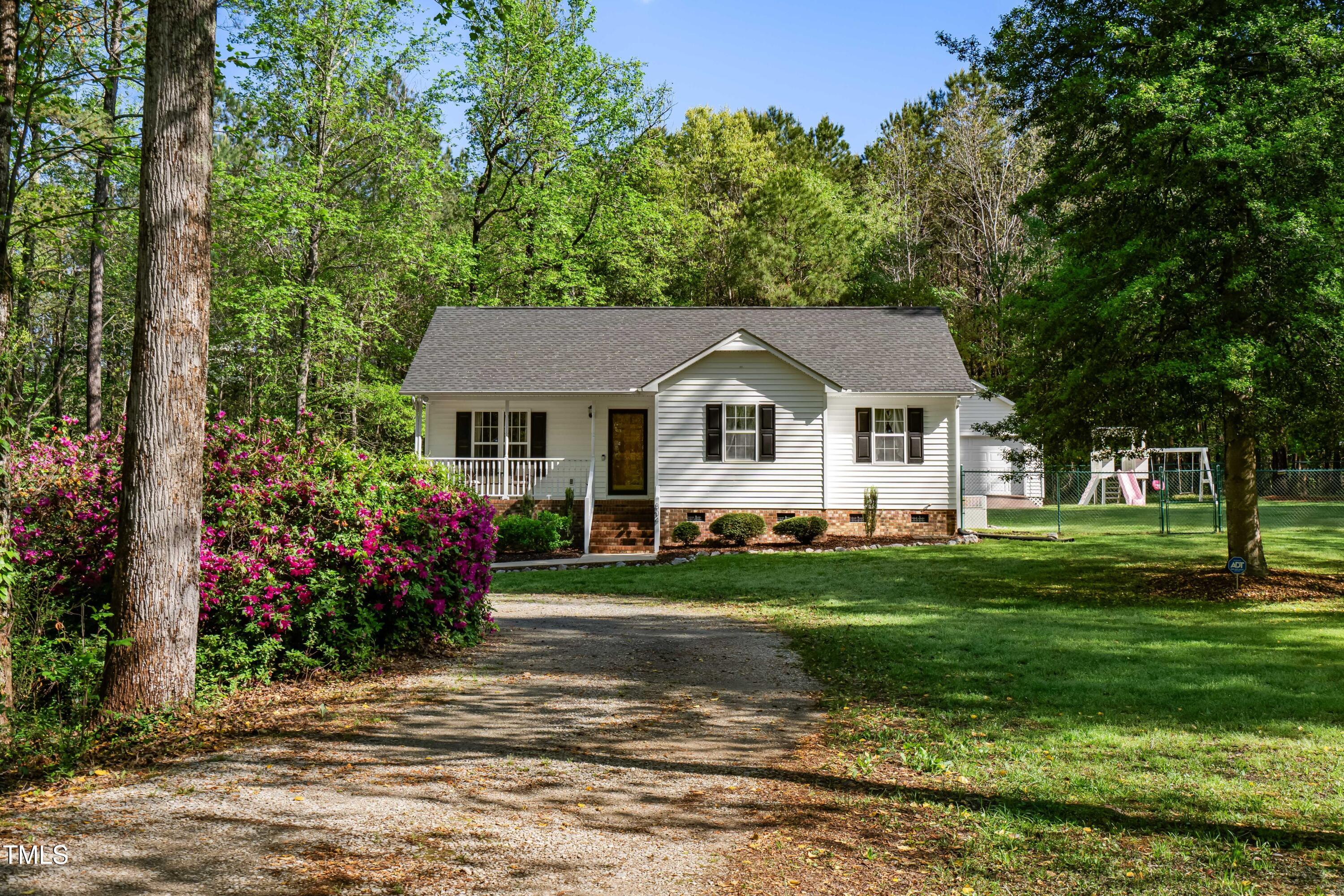 304 Westgate Circle