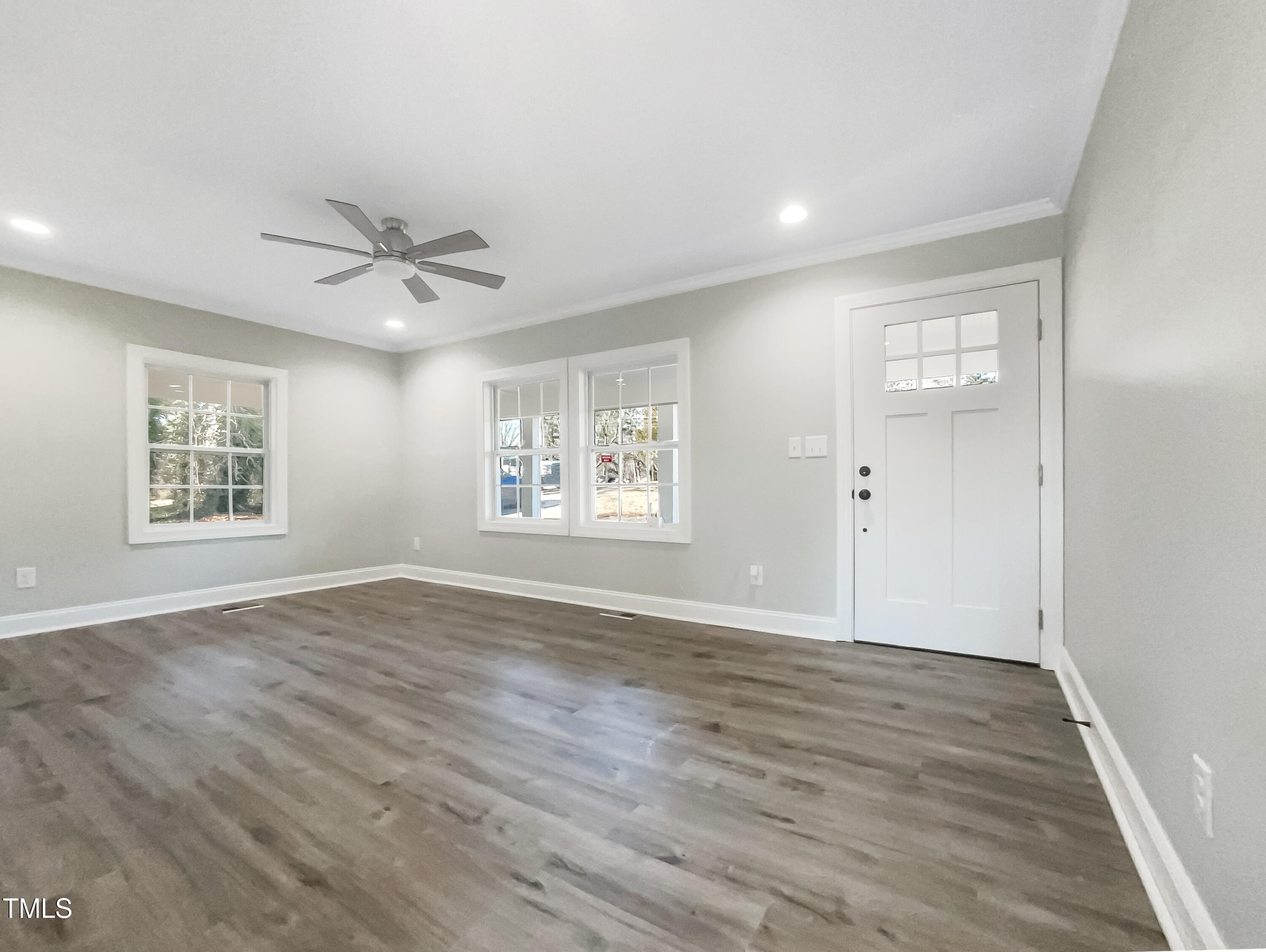 6307 Tryon Road