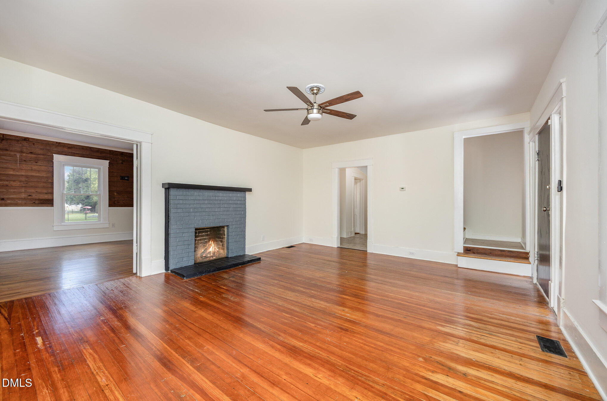 909 Burlington Avenue