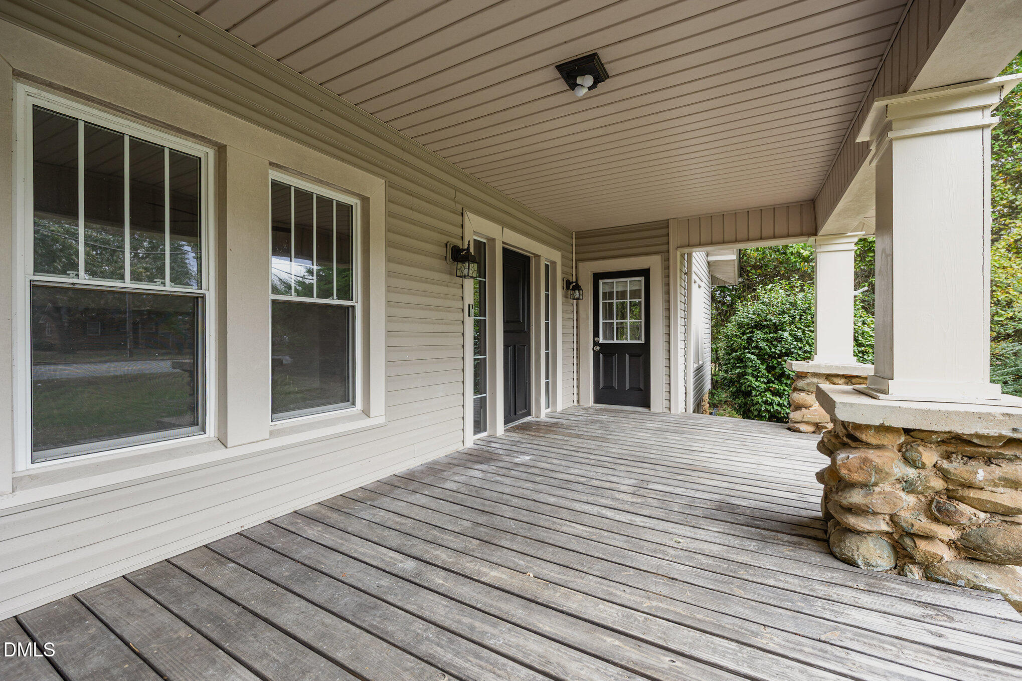 909 Burlington Avenue