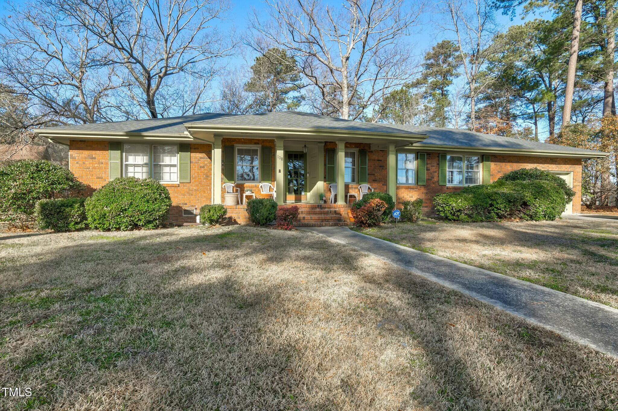 108 Pinewood Avenue