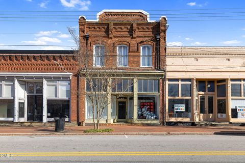 134 S Main Street Warrenton NC 27589