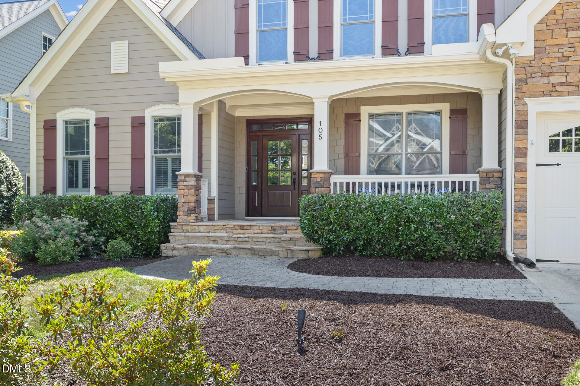 105 Woodland Ridge Court