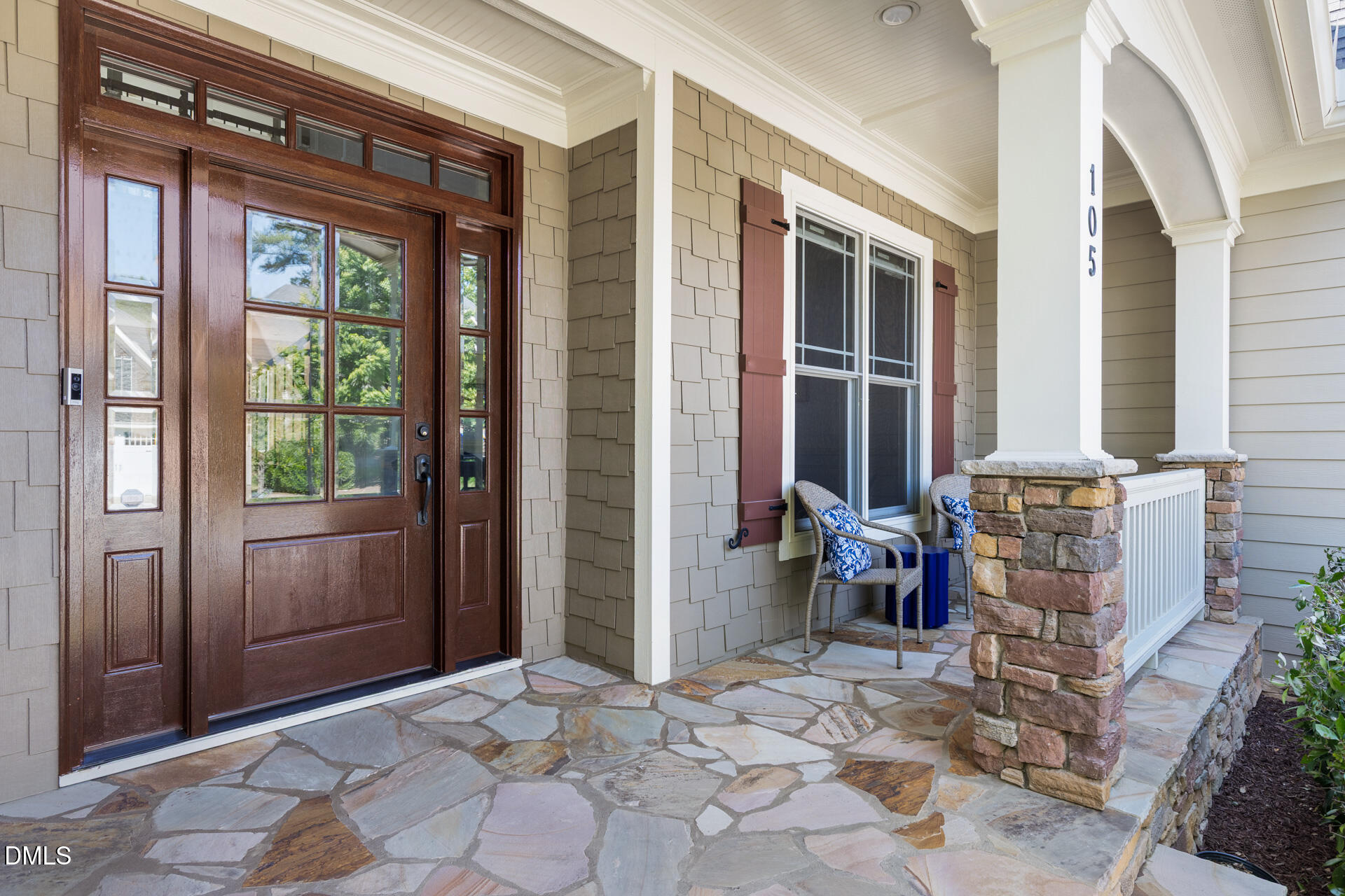 105 Woodland Ridge Court