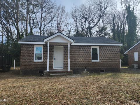 610 Hugh Street Goldsboro NC 27530