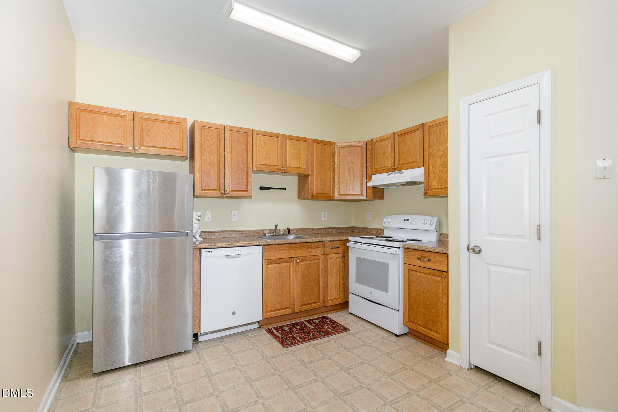1311 Canyon Rock Court U105
